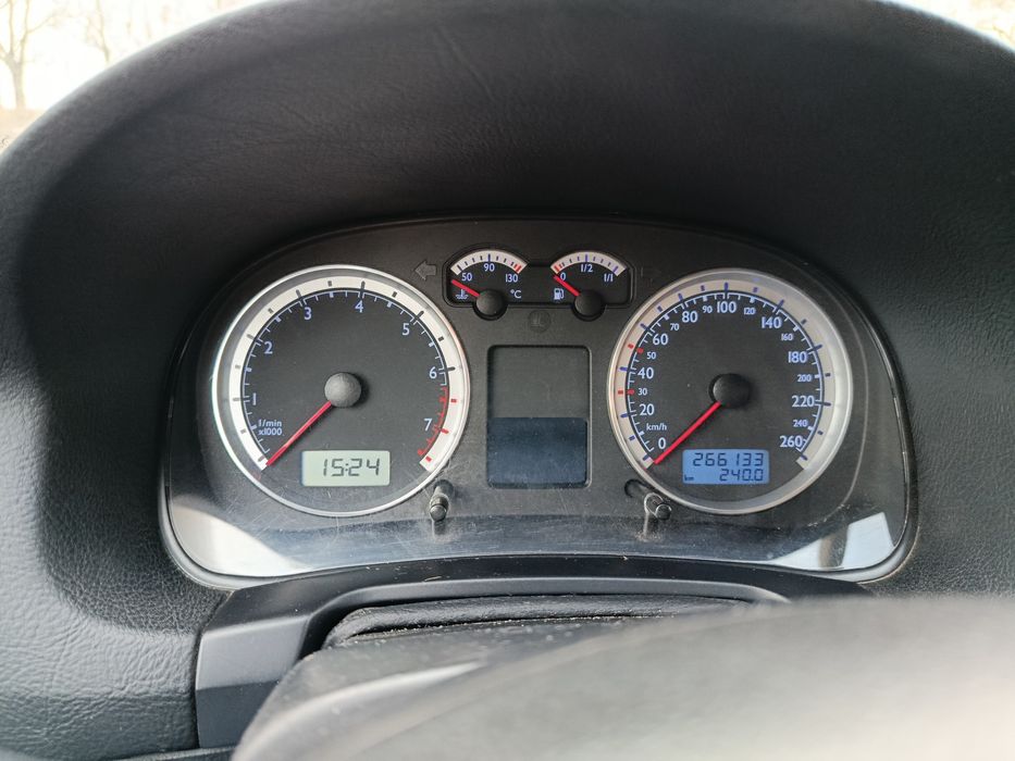 Гольф 4  1,6 16v.