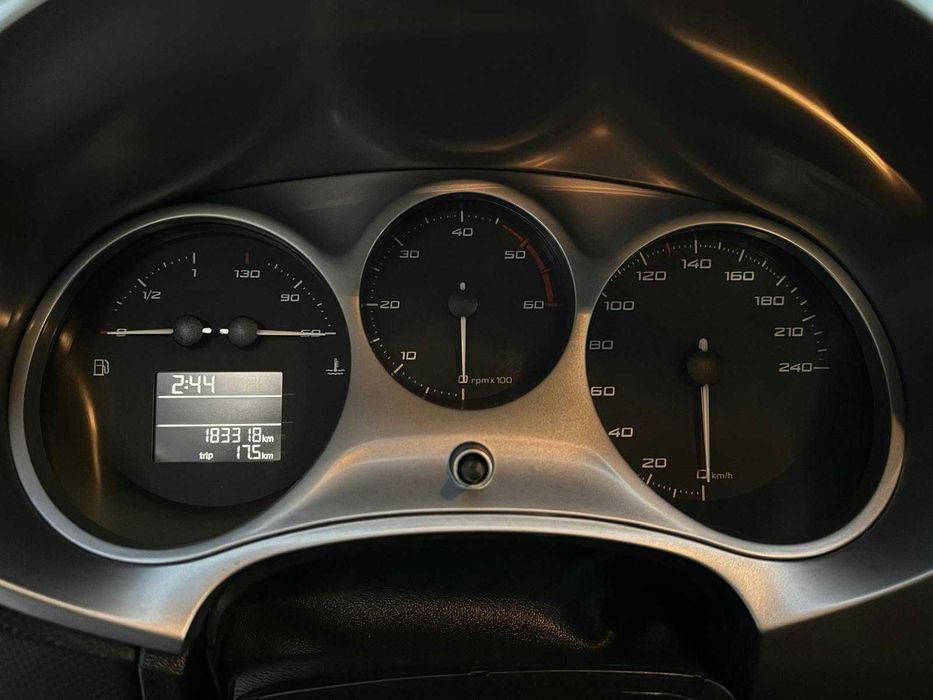 Seat Leon 1.6TDI 105cv 184.000km 2010/06