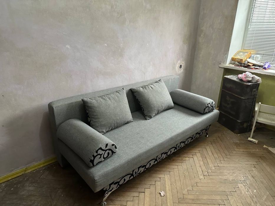 Продам диван б/у