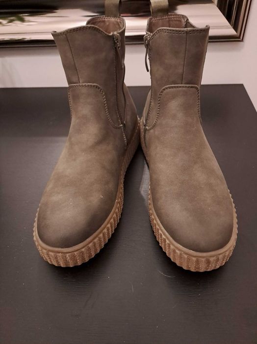 Buty  damskie  eleganckie