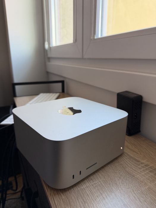 Apple Mac Studio Apple M2 Ultra 64GB RAM 1TB SSD