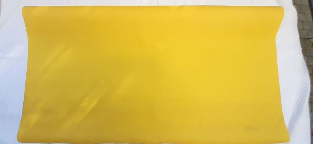 Tło fotograficzne żółte polipropylenowe 1,5m na 5m