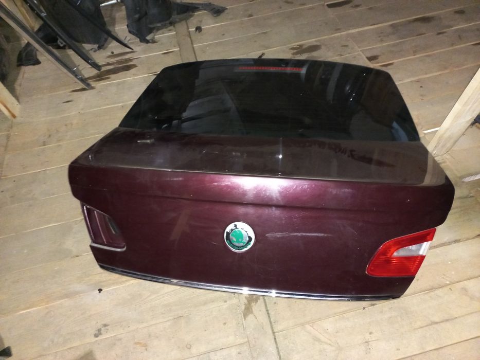 Кришка крышка багажника ляда Шкода Суперб SKODA SUPERB 2