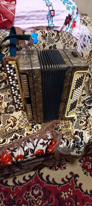 Продам баяни Тульські докладне описання і відео гри  на кожному іна ва