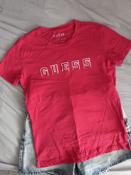 Футболки Guess розмір М