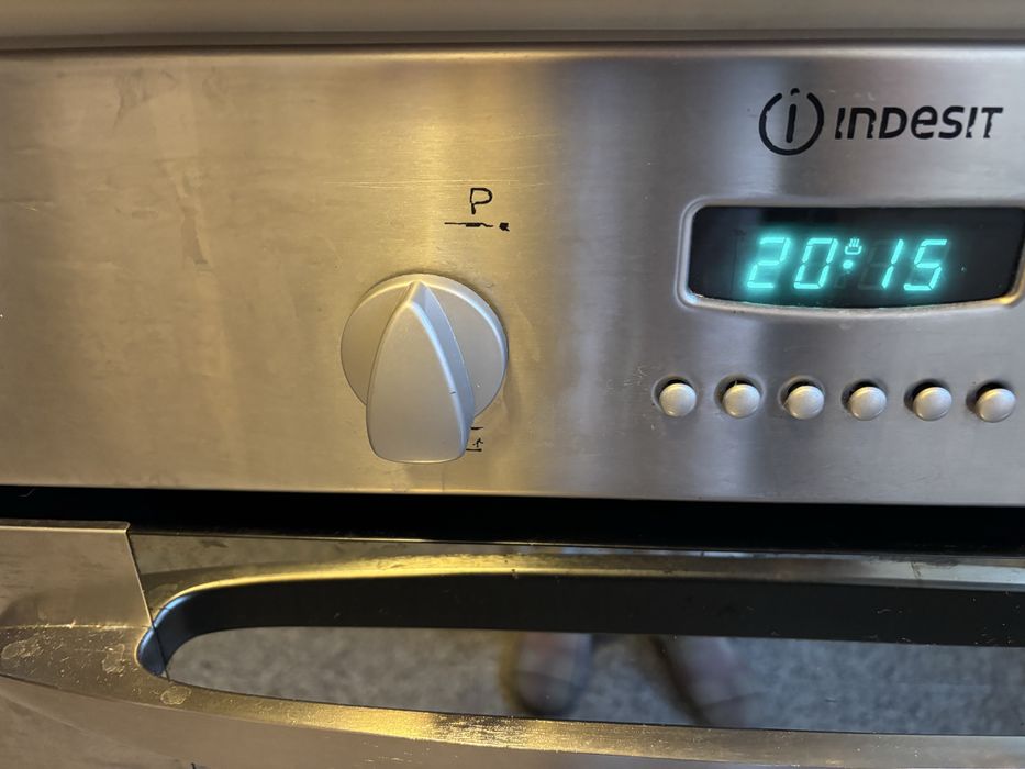 Forno de encastrar Indesit