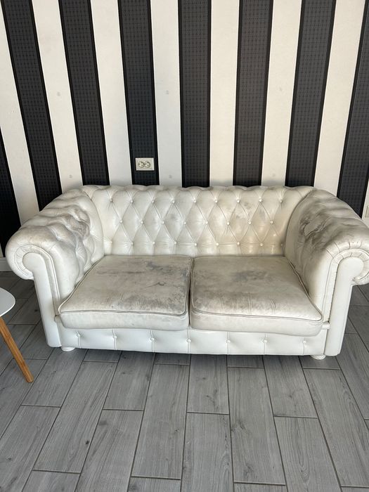 Меблі для офісу, вітальні