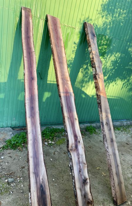 Madeira de nogeira. Pranchas 5cm.