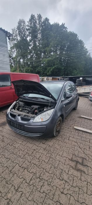 Mitsubishi colt 1.3 na czesci