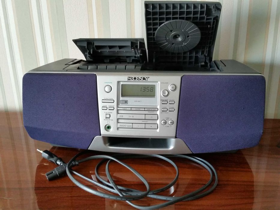 Sony CFD-S38L бумбокс