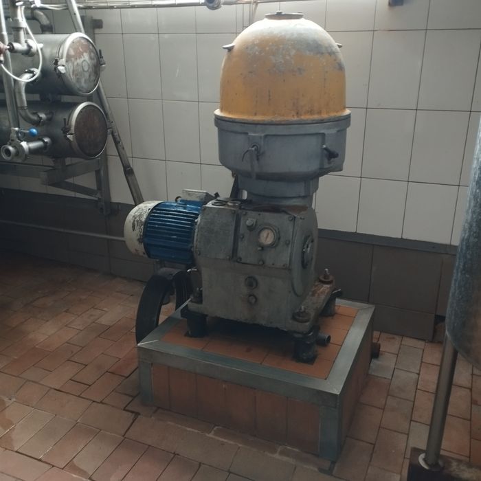 Гомогенізатор 2.5т/год,сепаратор 5т/год