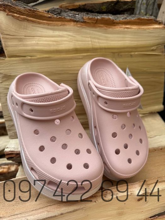 Жіночі сабо крокси на платформі Crocs Classic Crush купити