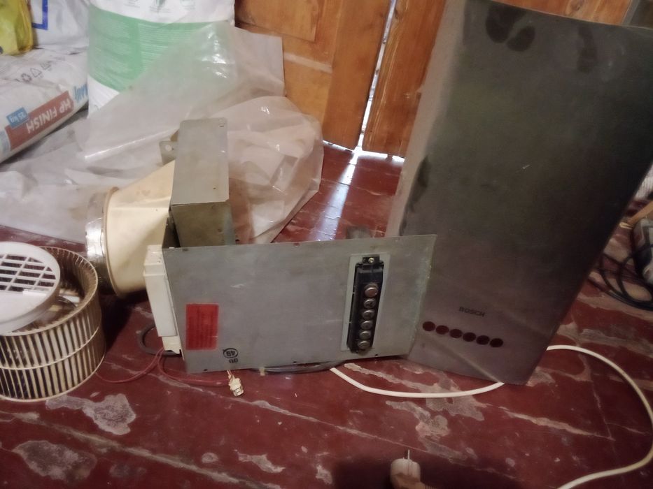 Стекло вытяжка Bosch