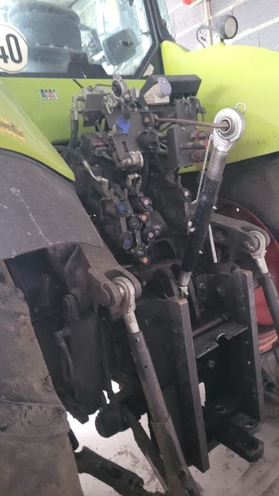 Claas axion 820 cmatic