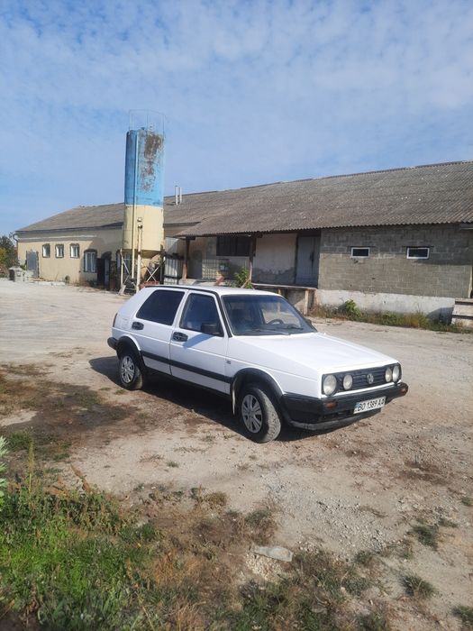 Volkswagen Golf 2