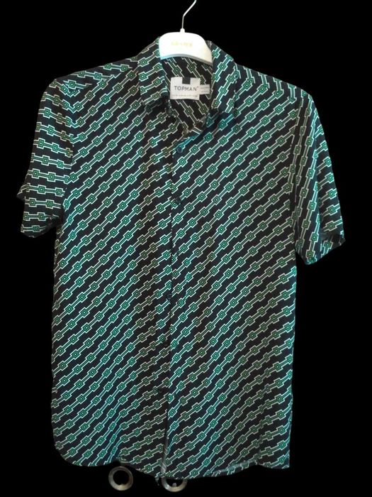 Рубашка летняя  с коротким рукавом размер XS