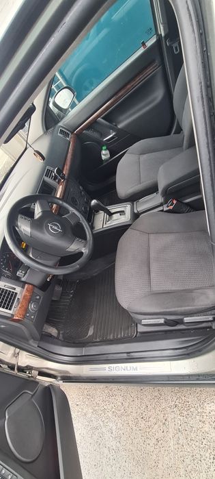 Opel Signum 2004 2.2 бензин