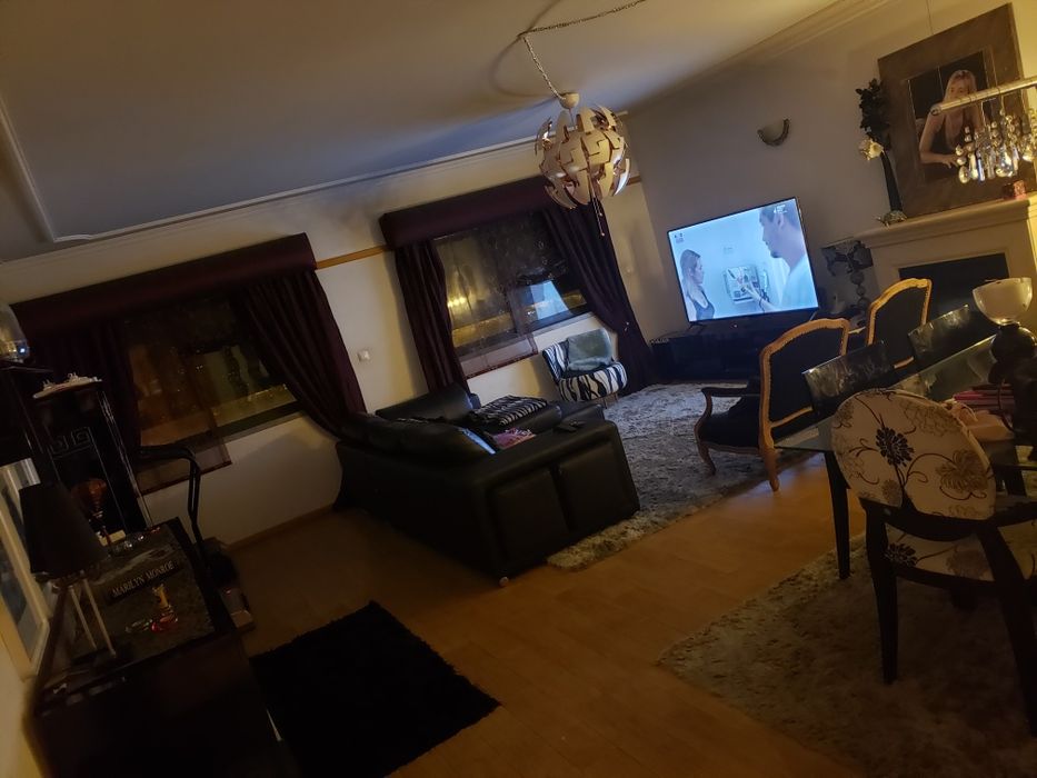 Apartamento T3 em Odivelas com BOX 2 carros.NÃO ACEITO IMOBIL