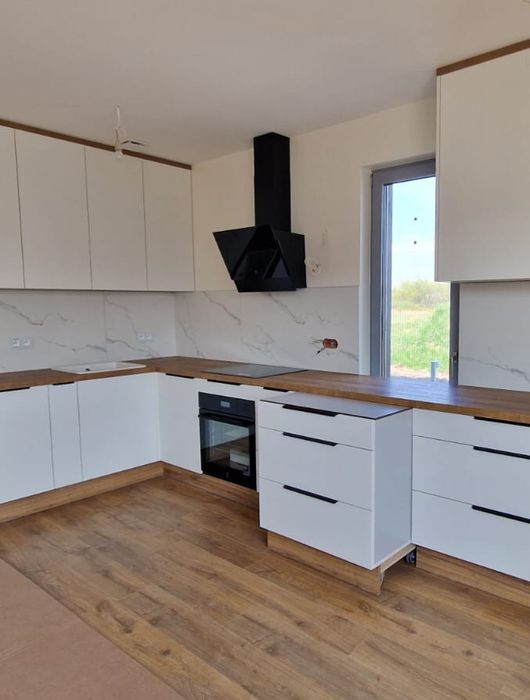 Kuchnie szafy biura zaplecza gospodarcze- Meble na wymiar