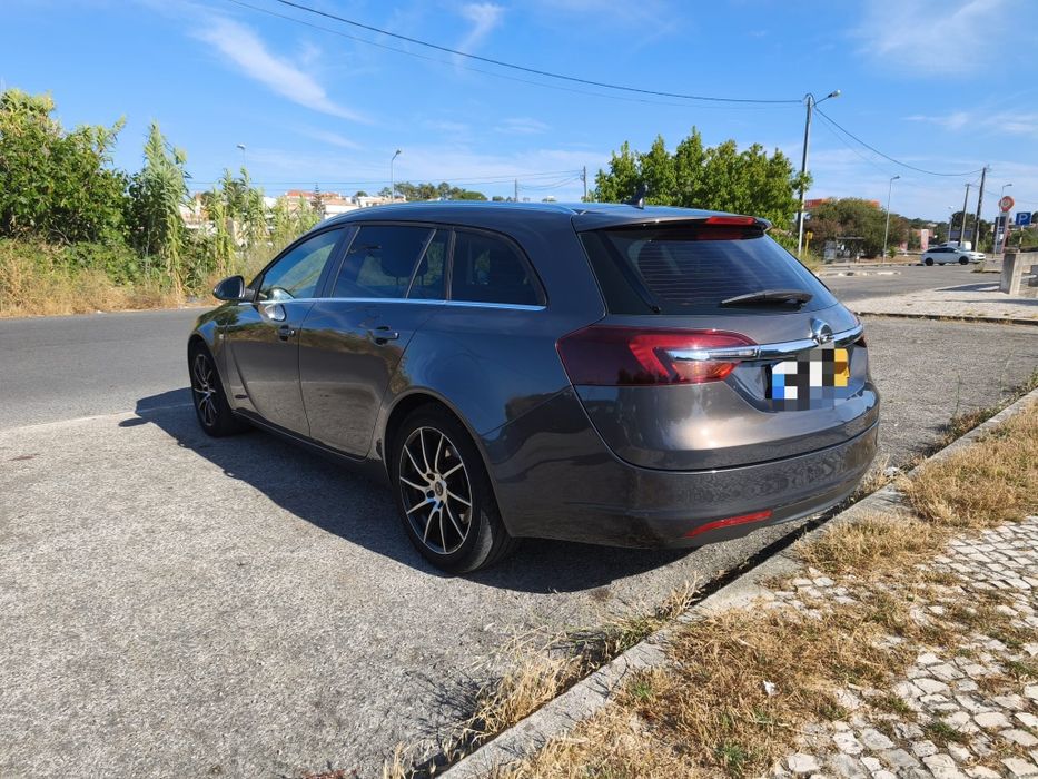 Opel Insignia Sports Tourer — fotografia 3