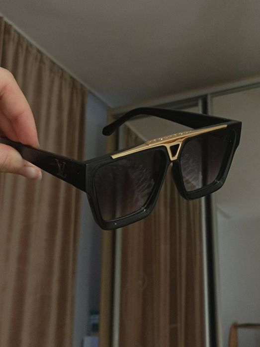 Продам фірмові окуляри Louis Vuitton