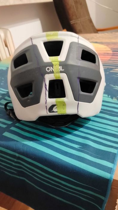 Kask rowerowy ONEAL advanced racing technologu.