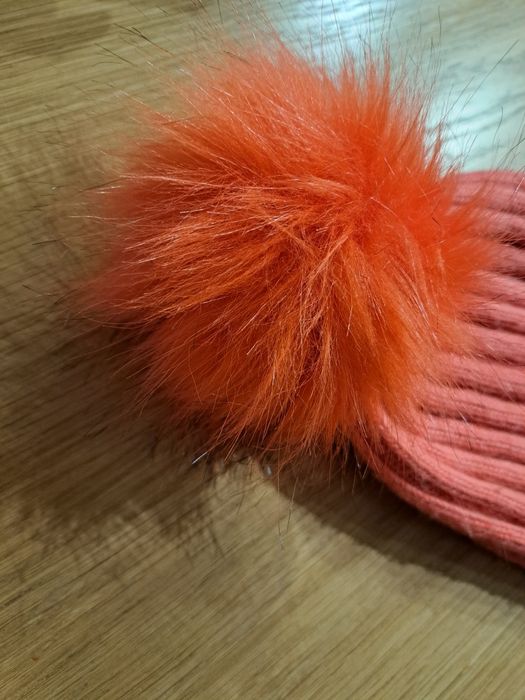 MONNARI czapka angora !