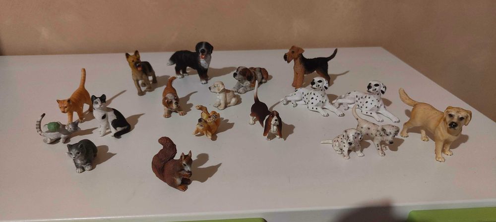 animais schleich, bully, papo