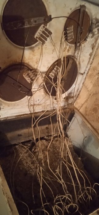 Электроплита 4-х комфорная