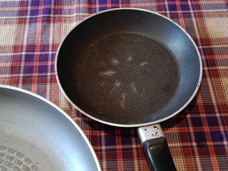 Conjunto frigideiras usadas em bom estado diversos tamanhos