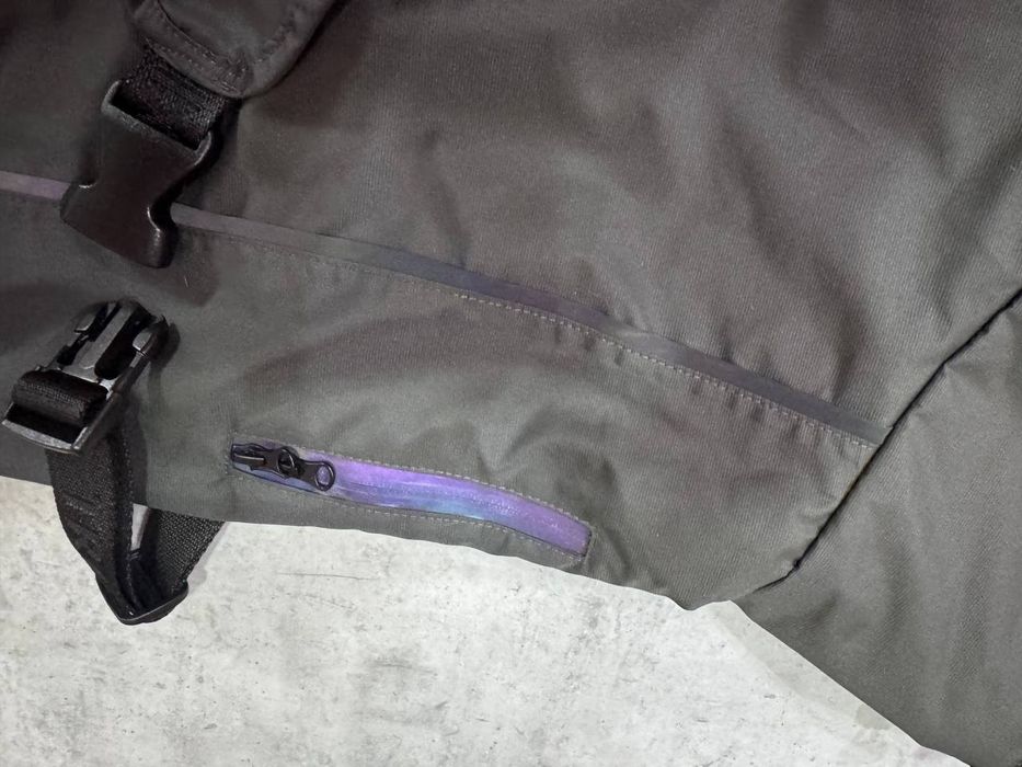 Продам жилет на флисе для собаки среднего размера