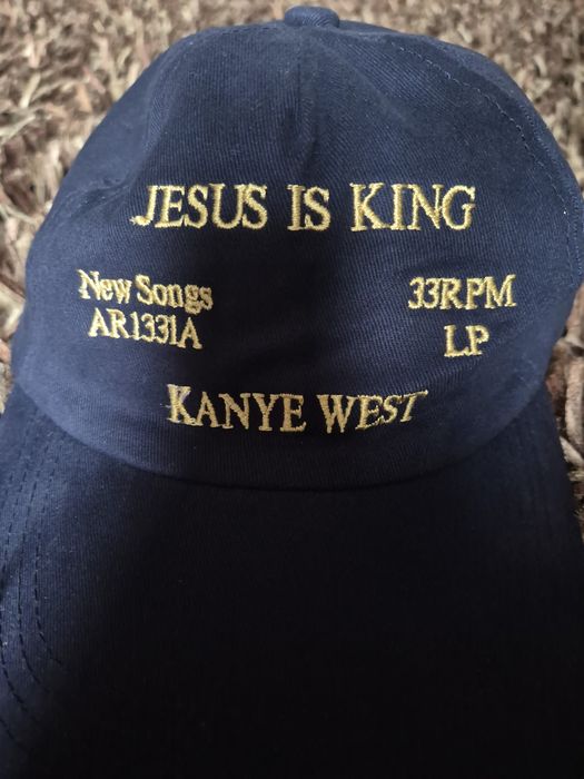 Czapka Kanye West Jesus Is King