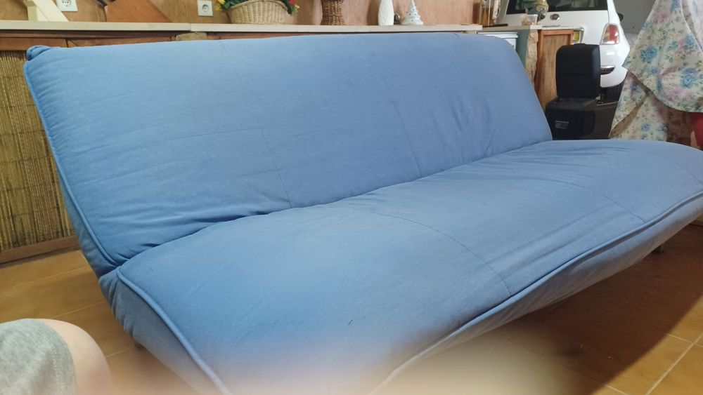 Dou sofá cama  cor azul