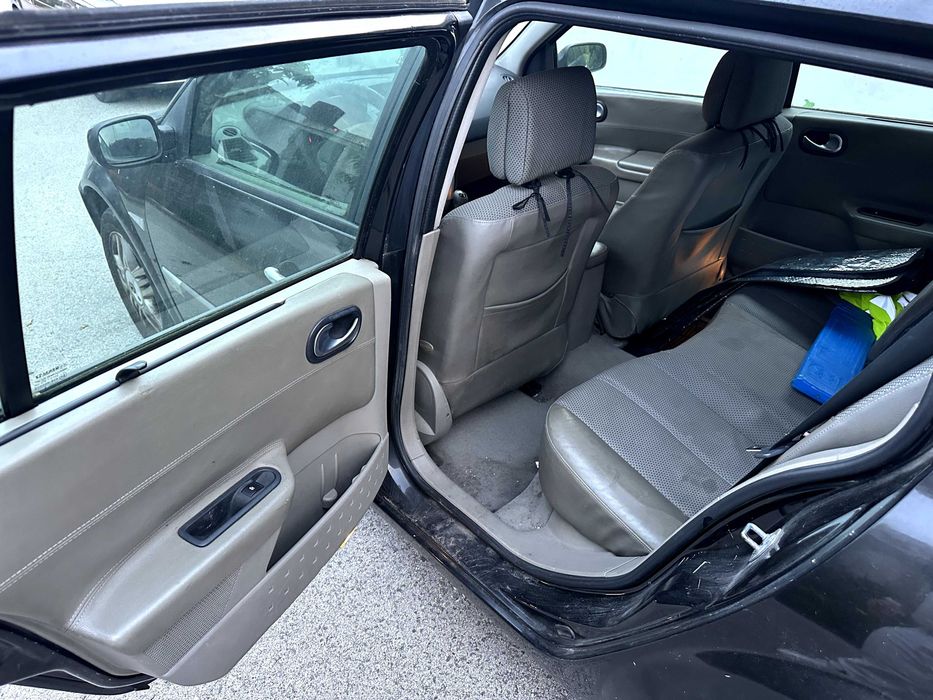 Renault Mégane Break — fotografia 8