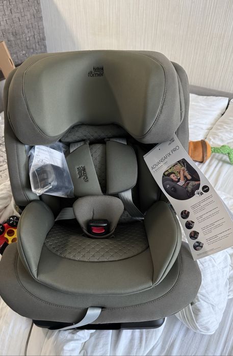 Автокрісло Britax Römer ADVANSAFIX PRO 2025 (LUX / Urban Olive)