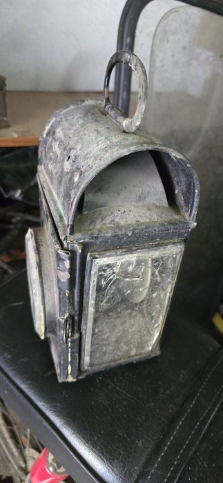 Lanterna ferroviária electrificada