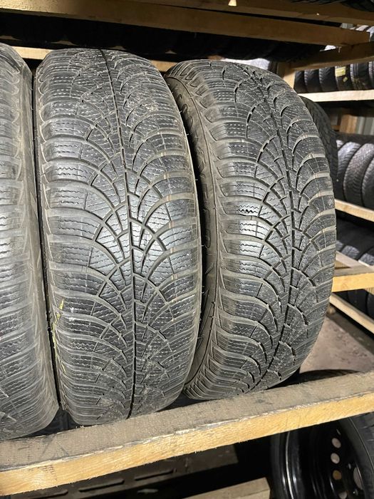 GS1300 Зимові шини 185/65r15 GoodYear UltraGrip 9 комплект р15