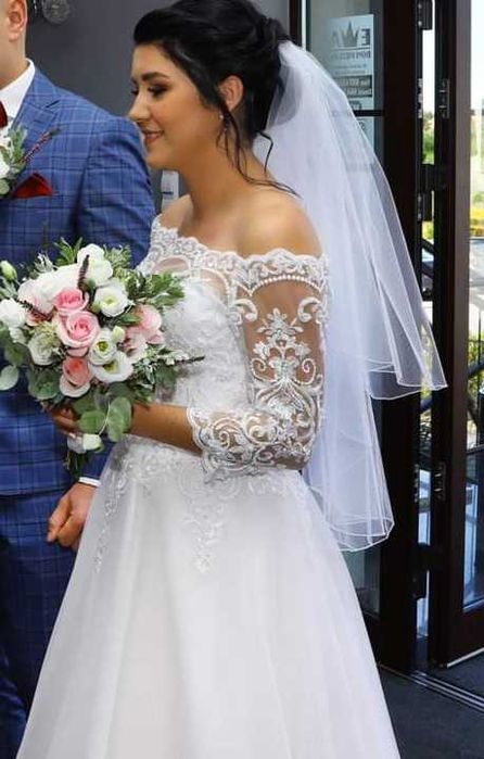 Suknia ślubna hiszpanka