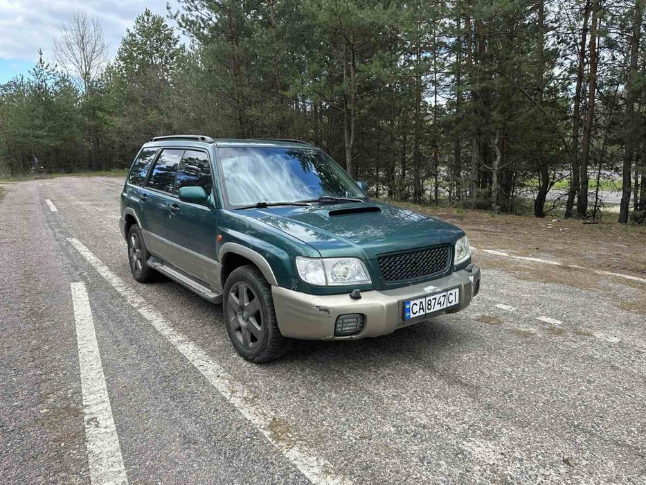 SUBARU Forester.