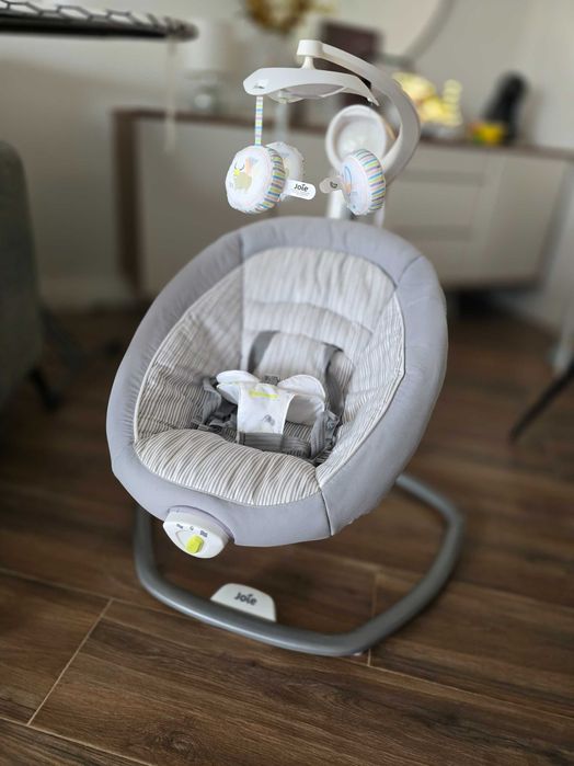 Baloiço Joie Serina Swivel Nature branco