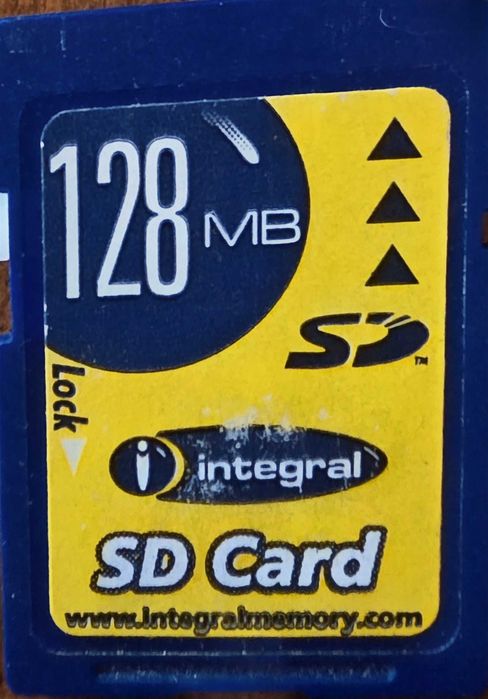 Cartão SD Integral 128MB formatado