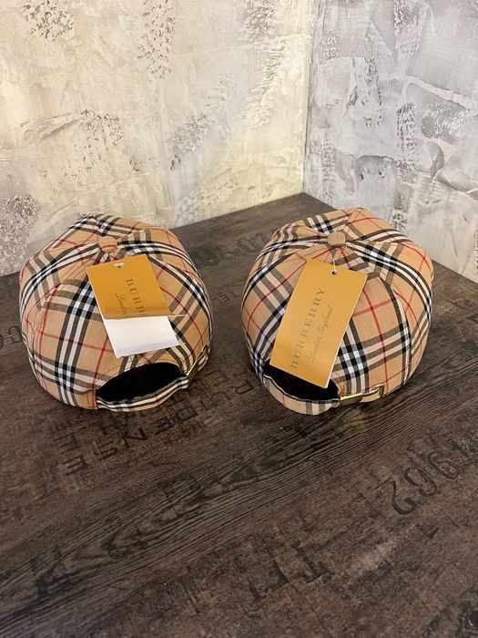 Кепка Burberry монограм кепки барбери барбері бьорбері burbery