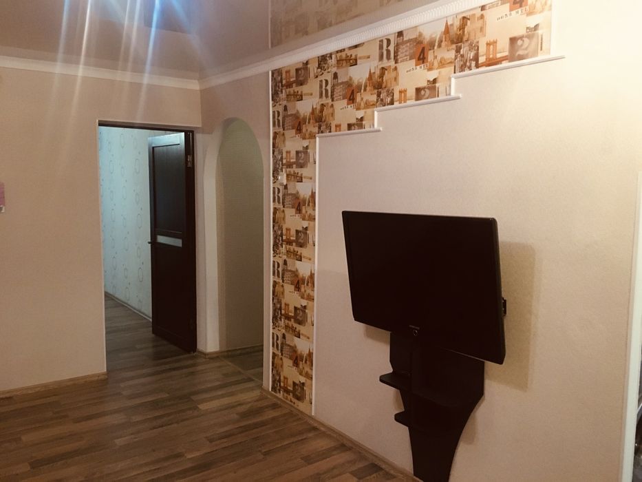 В 5ти  мин. от Курорта.