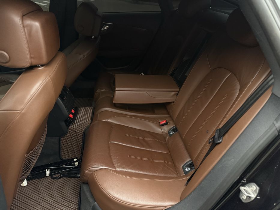 Audi a7 облужена