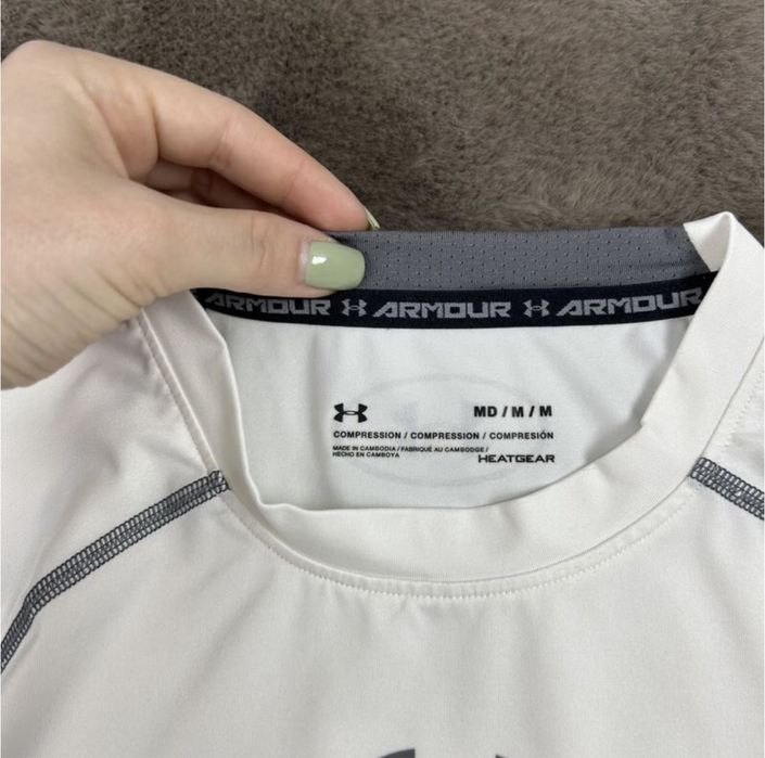 Компрессионная , термо  футболка Under Armour