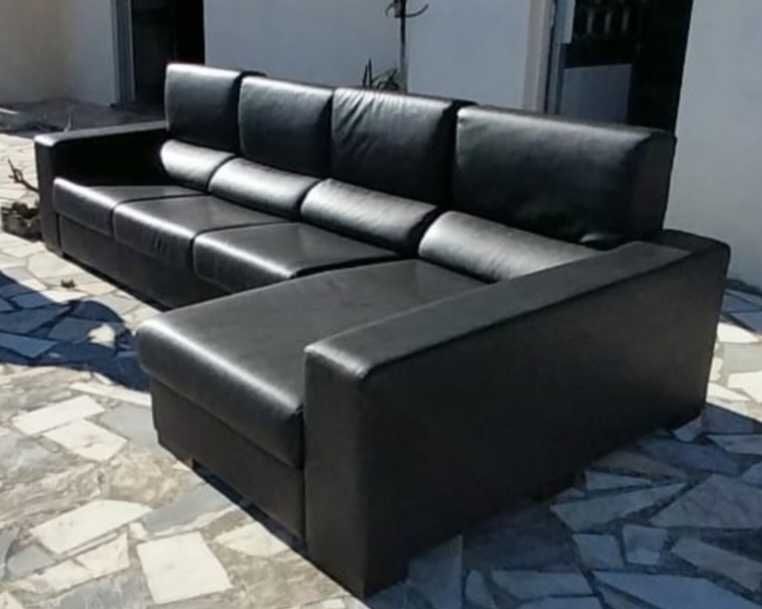 Sofá grande em bom estado