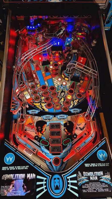 flipper ,fliper WHO DUNNIT i DEMOLITION MAN - duży wybór zobacz...