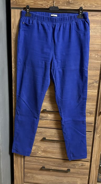 Spodnie damskie TU 16