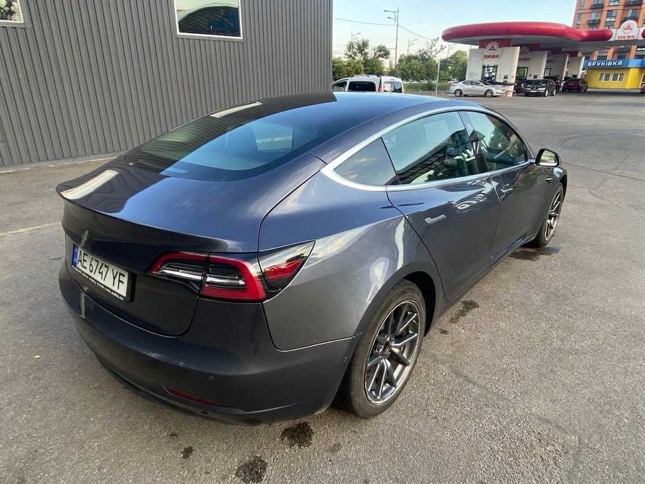 TESLA Model 3 2019 VIN 5YJ3E1EA4KF400332 фото оголошення 5 з 10