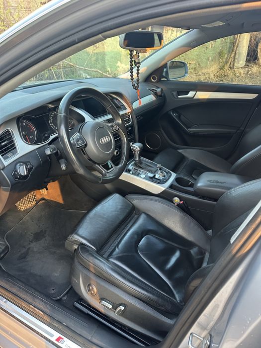 Audi A4 B8 2015р